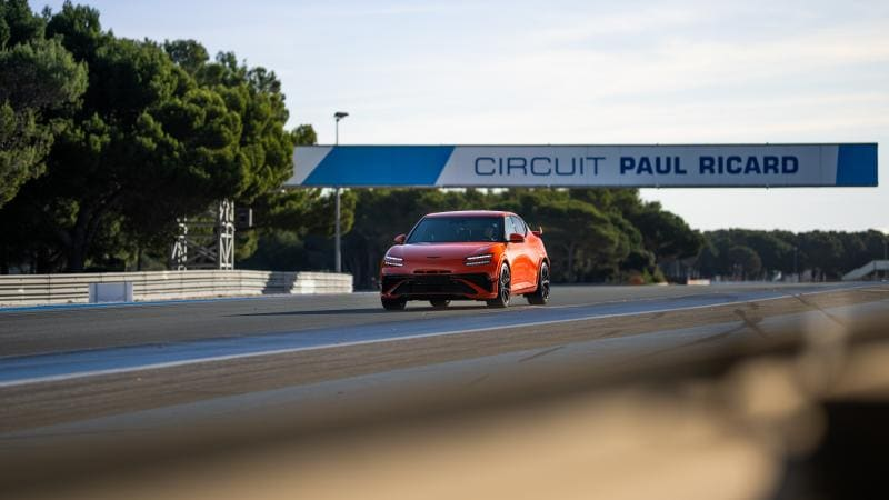 제네시스 GV60 마그마