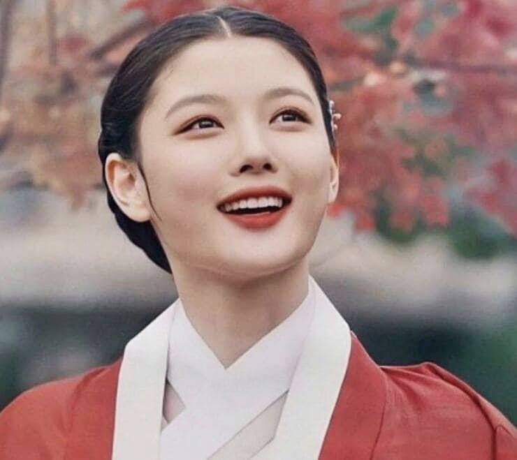 배우-김유정