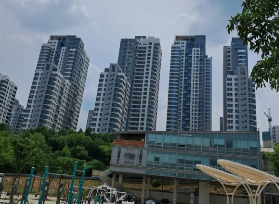 반포아파트 입지 장점 (교통, 학군, 생활 편의)에 필요한 자료