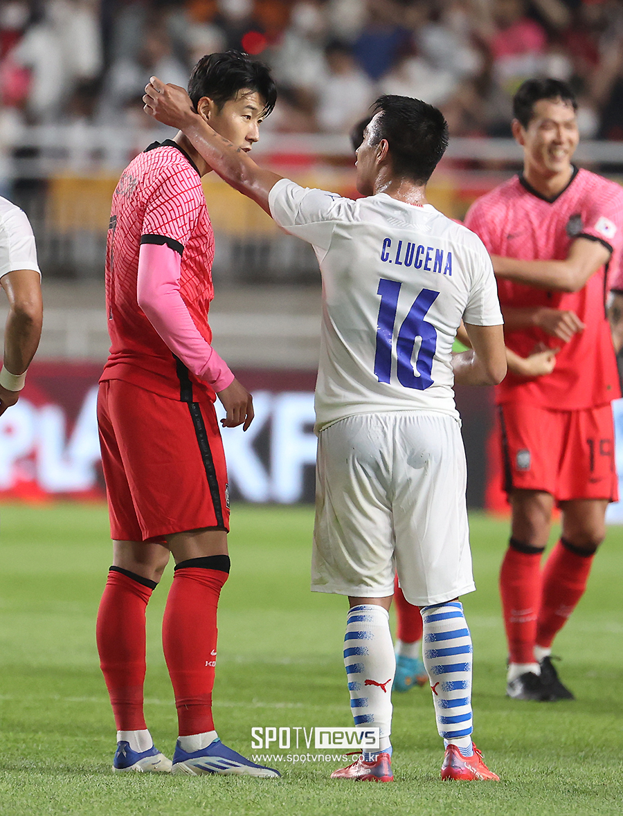 2022 국가대표 평가전, 대한민국vs파라과이, 파라과이 태클