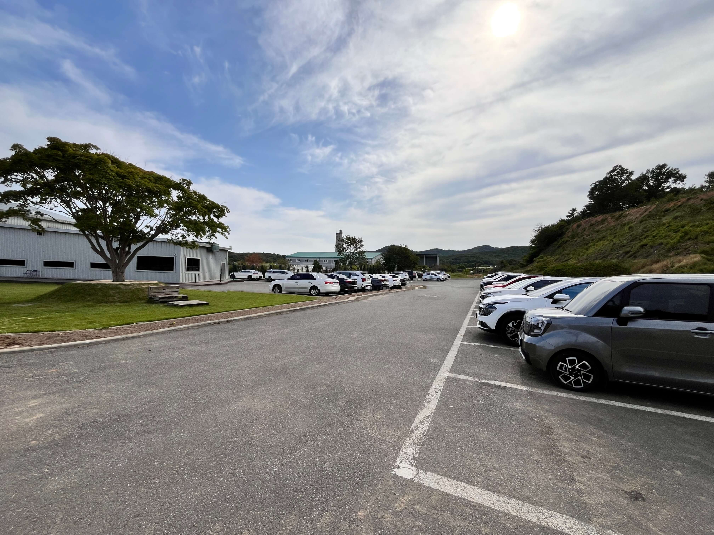 보령 목장 대형카페 우유창고