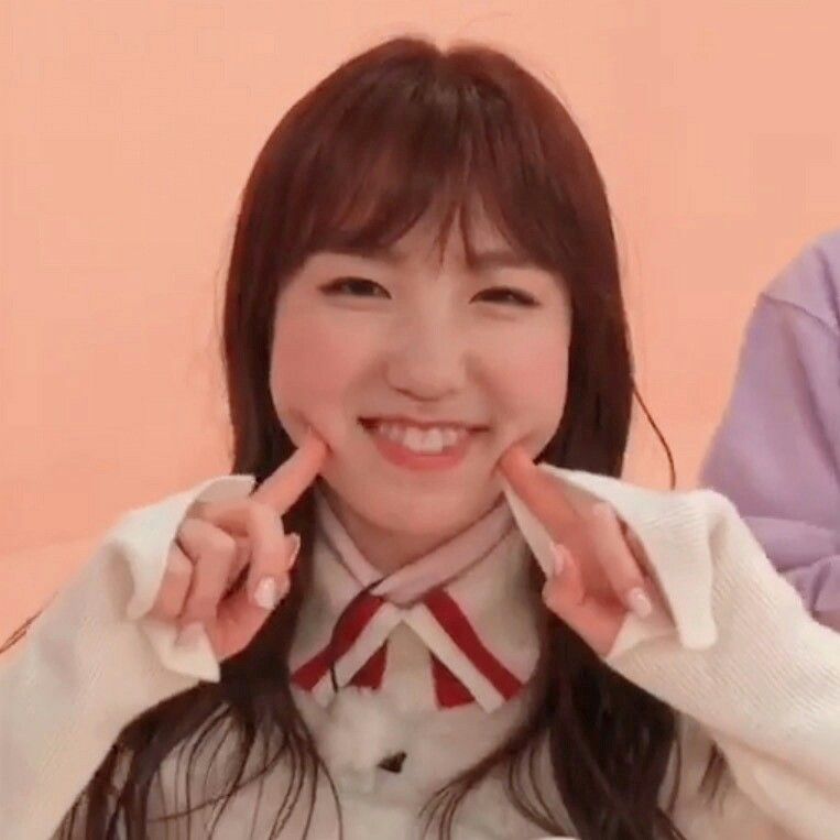아이즈원 혼다히토미 고화질 몸매
