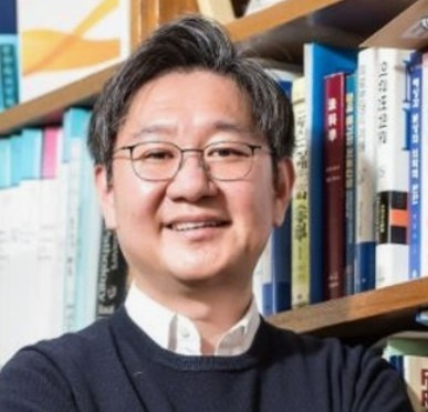 유성호 교수 나이 프로필