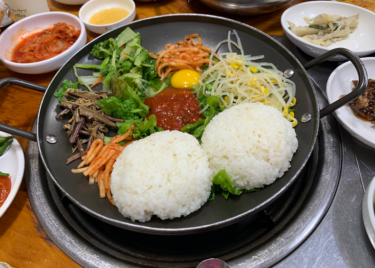 등대식육식당