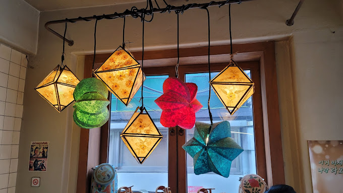 마포 망원동 쌀국수집 '라오삐약'