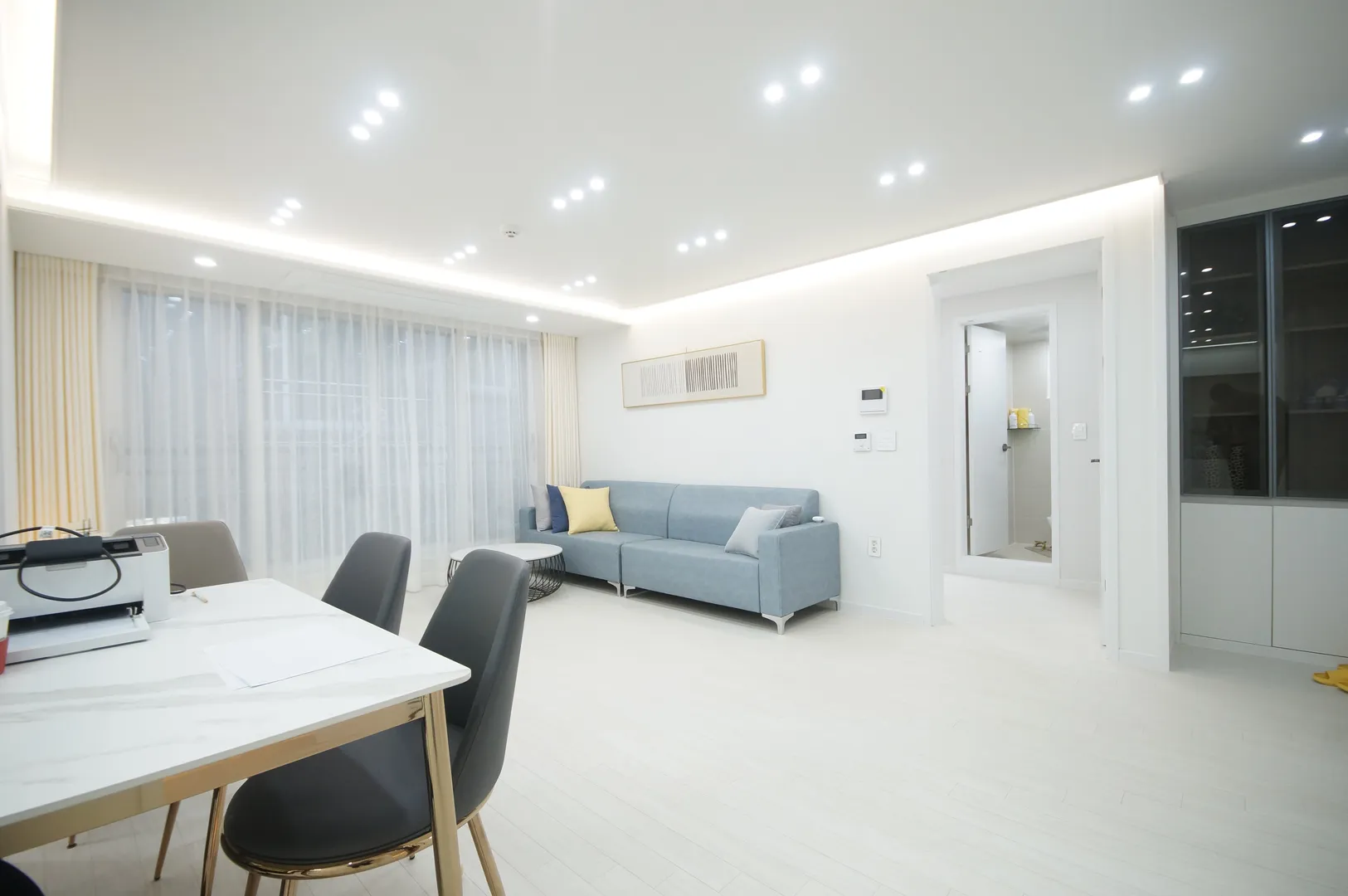 안산시 상록구 부곡동 투룸 쓰리룸 신축빌라 거실