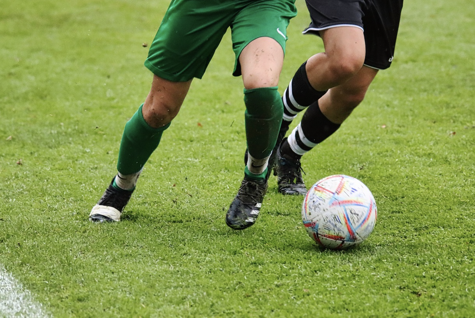 축구 감독의 전술 관련 이미지