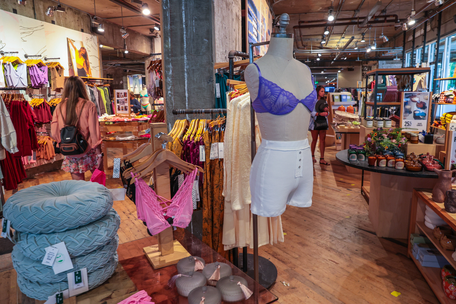 하와이 어반 아웃피터스