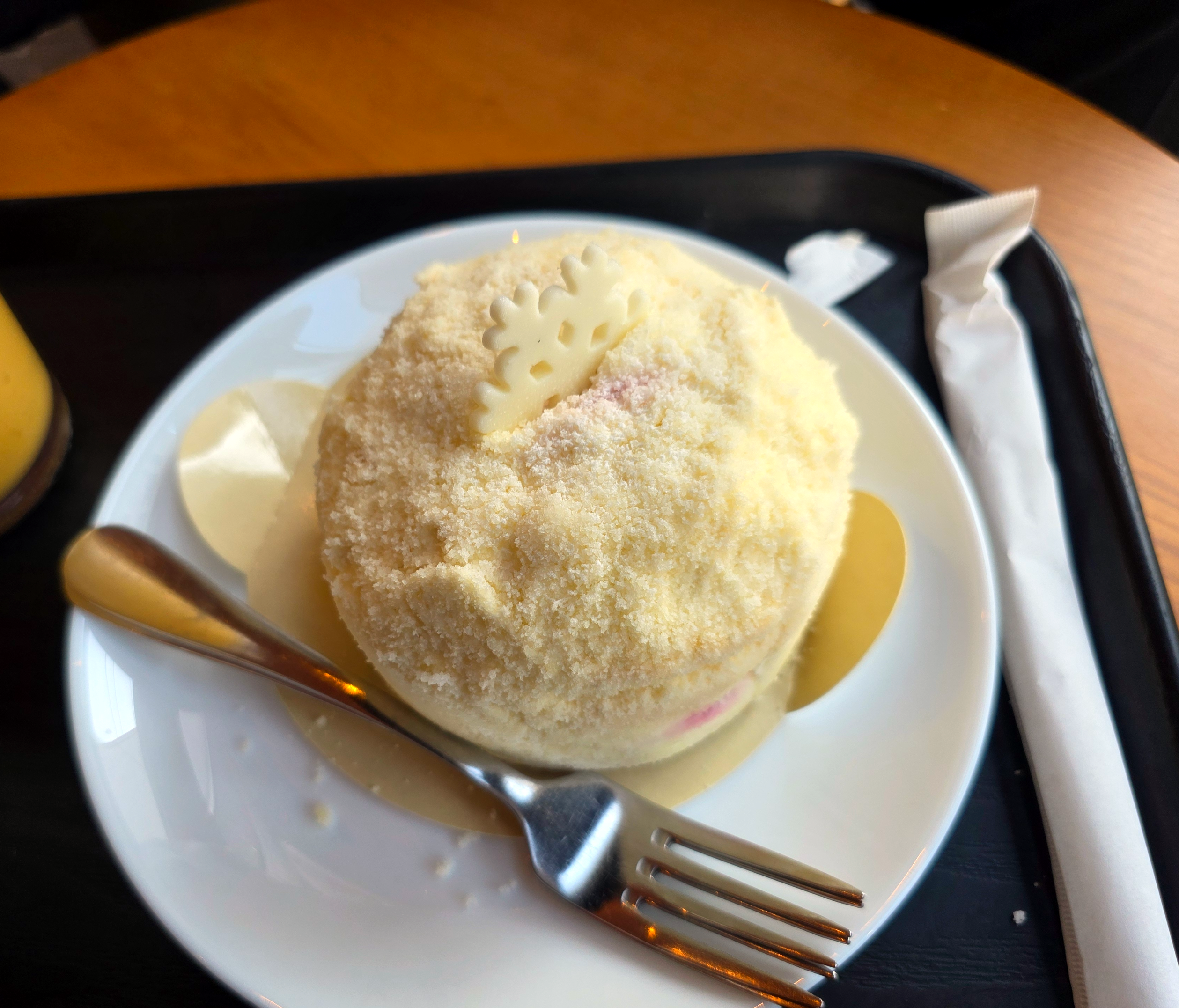 스타벅스디저트딸기눈송이케이크