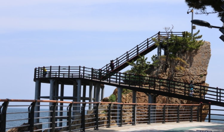 초곡용굴촛대바위길