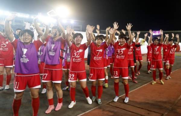 내고향여자축구단 입국: 8년 만의 전격 방남! AWCL 수원FC위민 남북 빅매치 일정, 역대 전적 및 관전 포인트 총정리