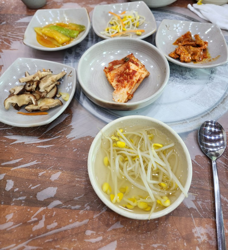 용수촌밑반찬