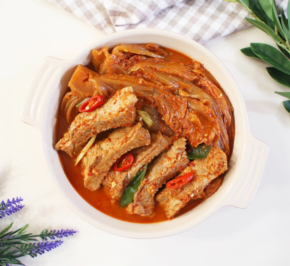 등갈비 김치찜