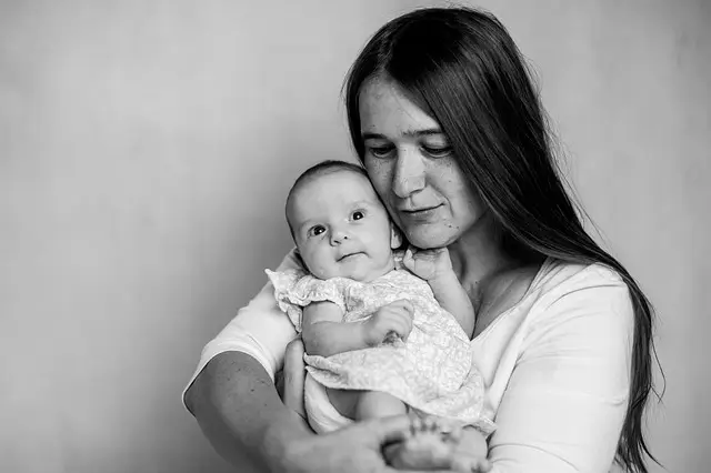 maternity-3768804_640