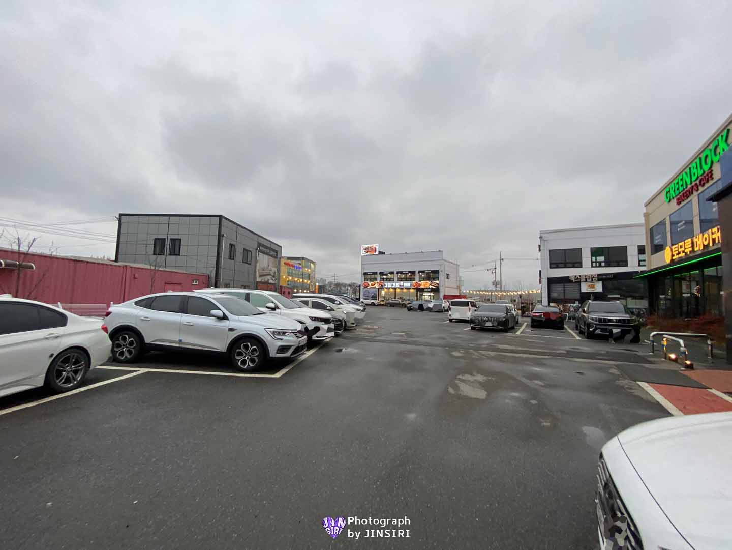 ๊นํฌ์์ด ๋ฒ ์ด์ปค๋ฆฌ ๋ํ์นดํ ๊ทธ๋ฆฐ๋ธ๋ญ ์์ธ๊ทผ๊ต ๋๋ผ์ด๋ธ ๋นต์ง