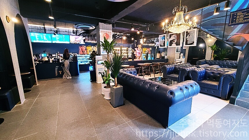 하이테이블-부평점-1층