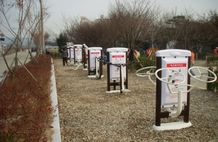 생활체육공원 내 생활체육기구