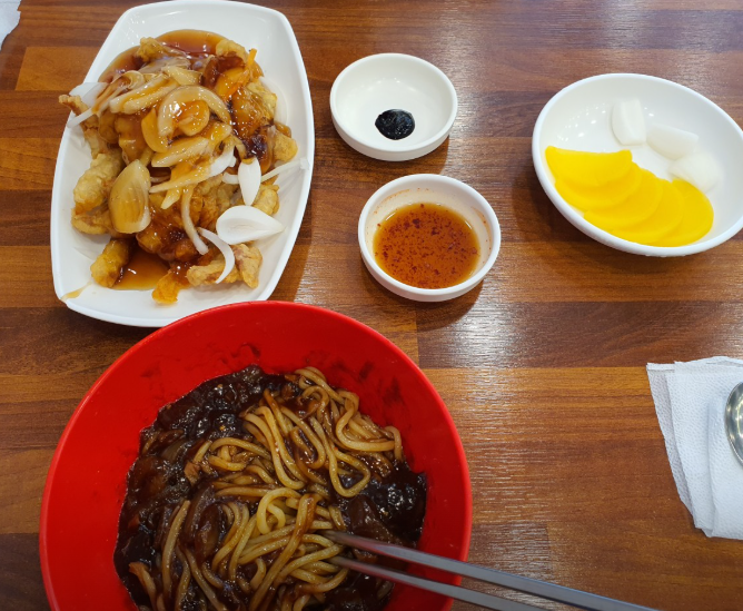 짜장면 탕수육