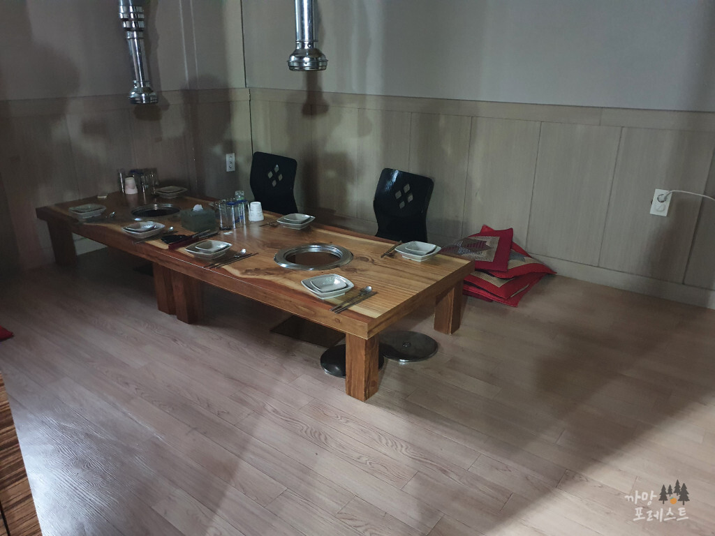 화성 만미정게판 내부