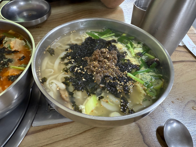 하얀칼국수