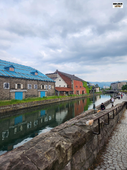 오타루운하에 계단에서 촬영한 오타루운하의 아름다운 이미지