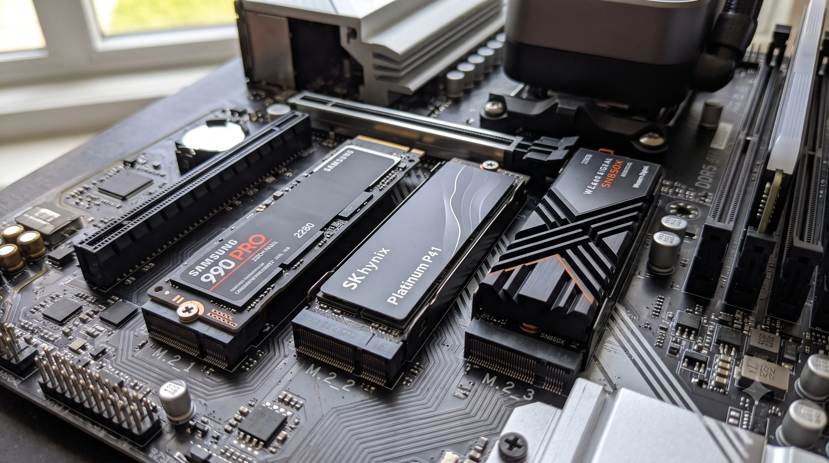 2026 가성비 M.2 NVMe SSD 3대장 990 PRO P41 SN850X 스펙 비교