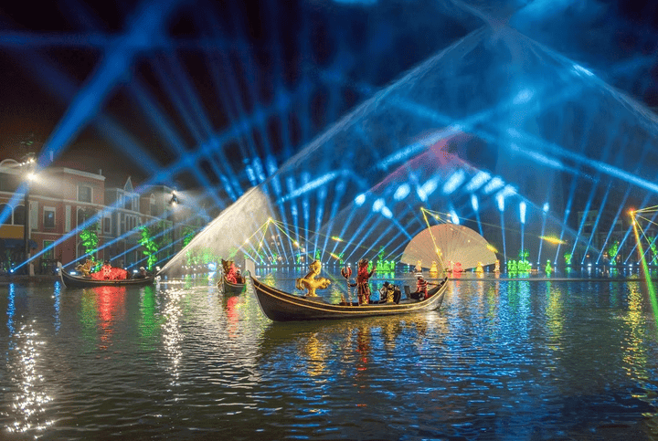 더 컬러스 오브 베니스 쇼 사진