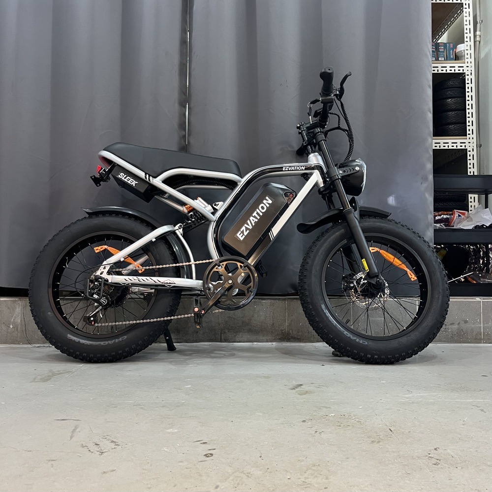 수원 자토바이 매장 - 이지베이션 타우러스 BS슬릭 새틴 실버