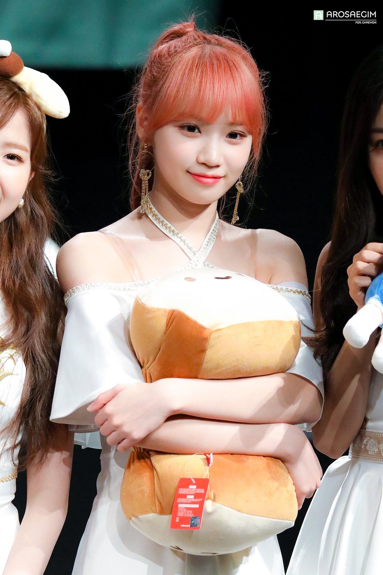 김채원 사진 모음 김채원 사진 모음