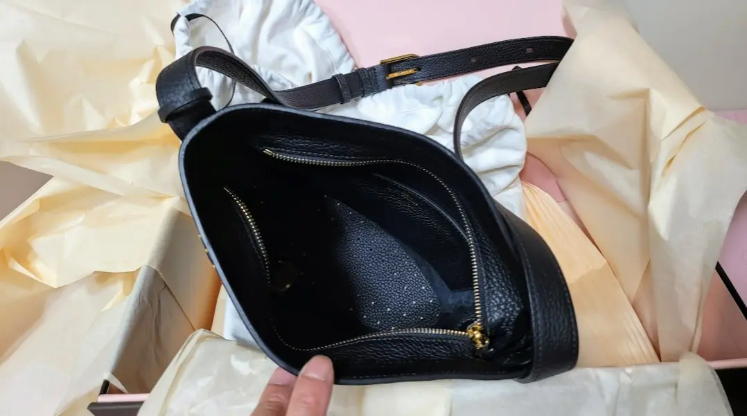 델보 핀 데일리 스터드백 구입후기 사진9