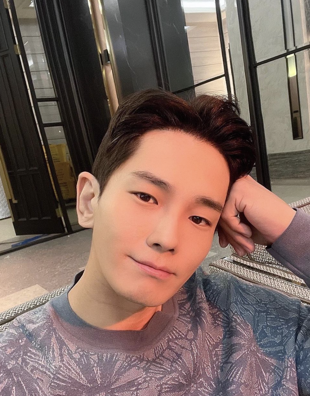온주완 셀카