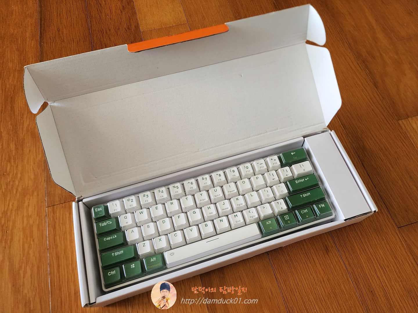 DAREU EK861 블루투스 기계식 게이밍 키보드 61키