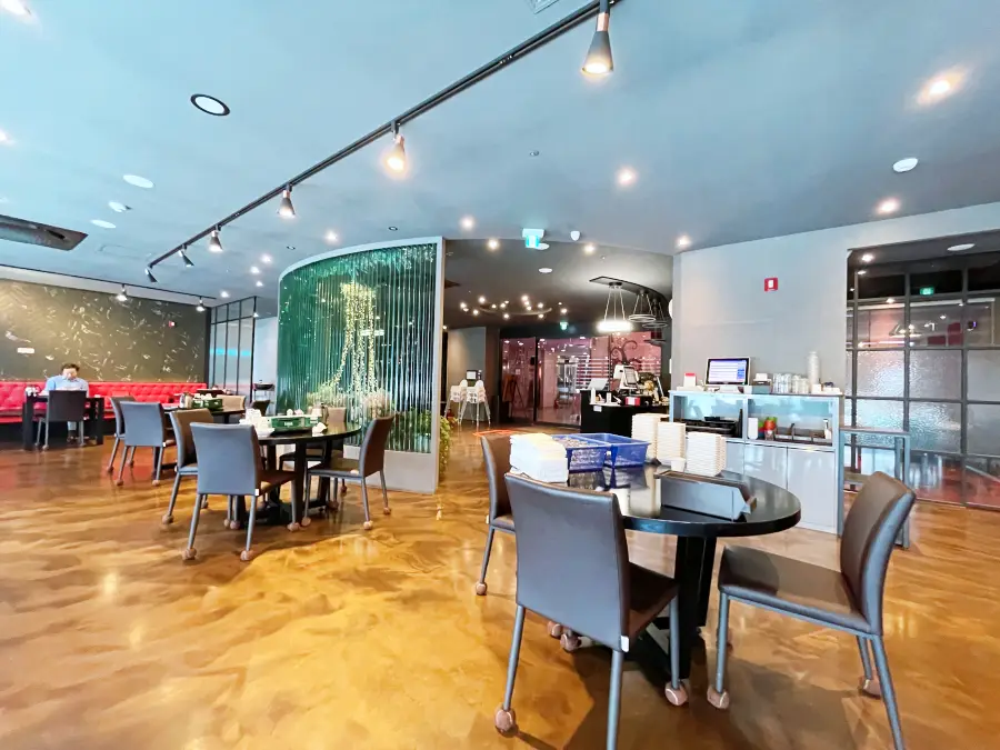 도화중식당 식당 테이블 모습 