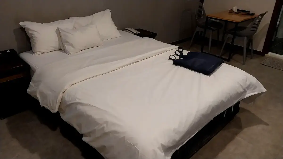 진접모텔-호텔나인-퀸사이즈침대