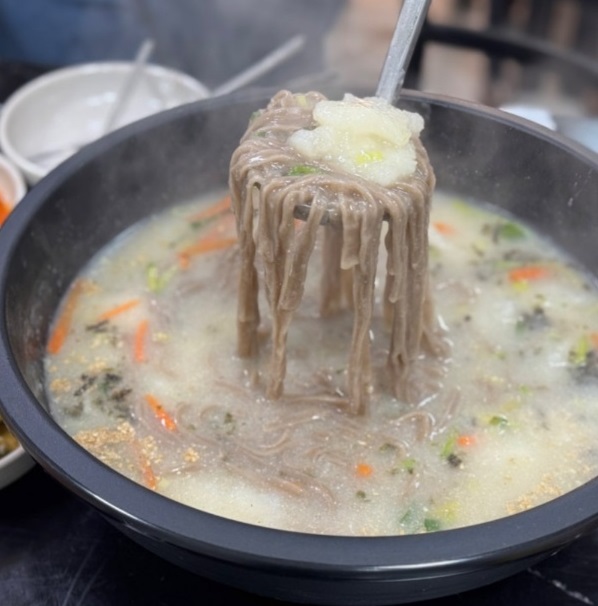 백반기행-원주-옹심이칼국수-또박이옹심이칼국수