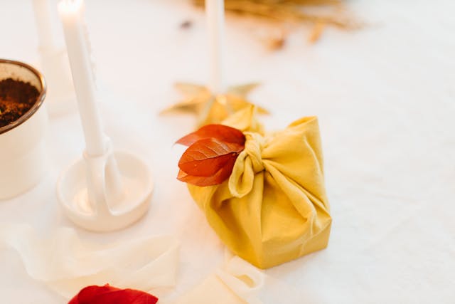 설 추석 명절 차례상 상&middot;보자기&middot;촛대 준비 체크