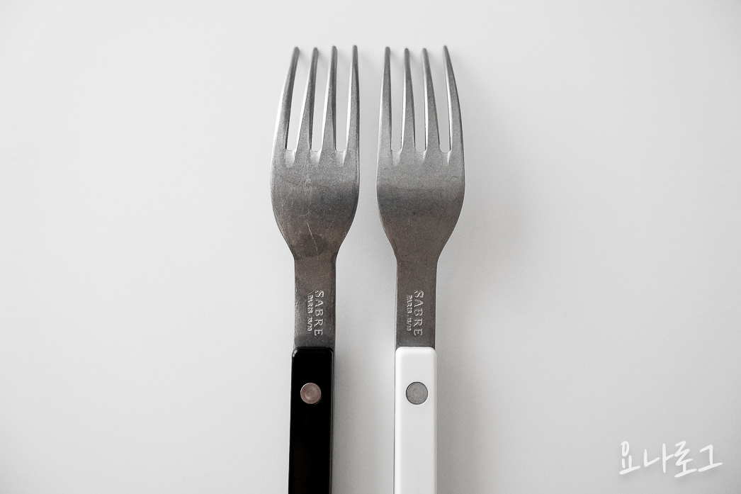 사브르 사브르커트러리 커트러리추천 커트러리 추천커트러리 사브르빈티지 빈티지커트러리 예쁜커트러리 예쁜식기추천 신혼부부추천템 예쁜식기 예쁜커트러리 사브르포크 사브르스푼 사브르수저 사브르나이프 SABRE 신혼부부선물