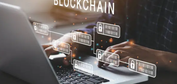 블록체인과 NFT: 디지털 자산 시장의 성장과 전망