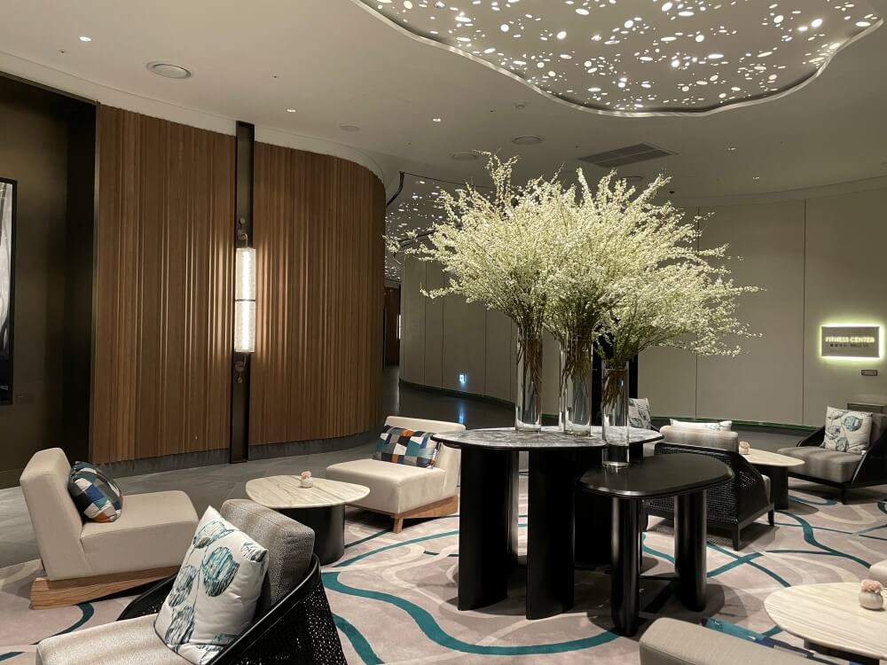 그랜드-하얏트-제주-수영장-로비