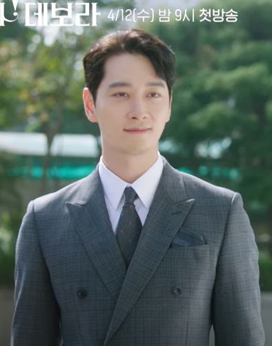 보라!데보라 등장인물