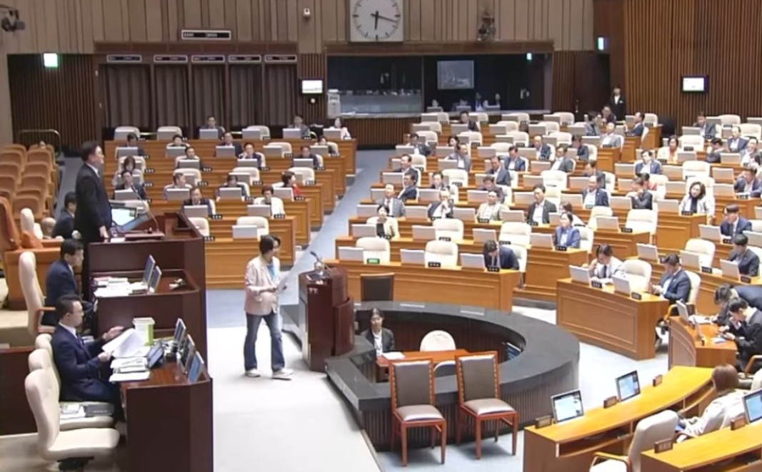호남에선 불 안나나 발언 논란, 국회 발칵 뒤집힌 이유와 파장 관련 사진