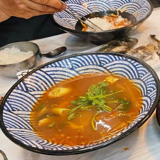 이만기 동네한바퀴 통영 중앙시장 서피랑 맛집
