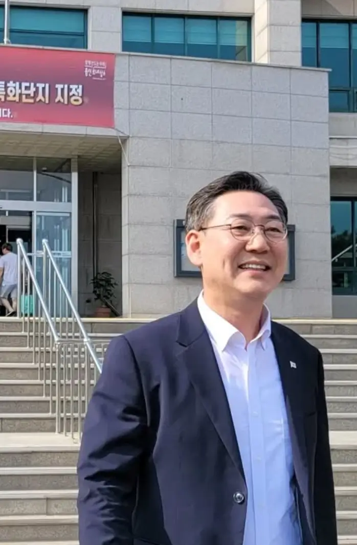 김대남