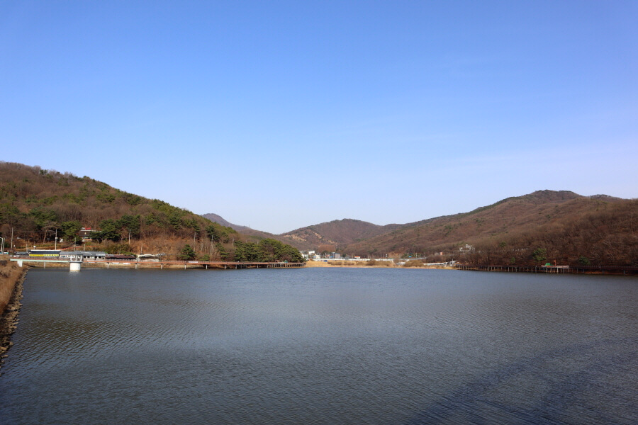 늦가을 주말 나들이 추천, 의왕 백운호수 둘레길·백운호수공원·무민공원