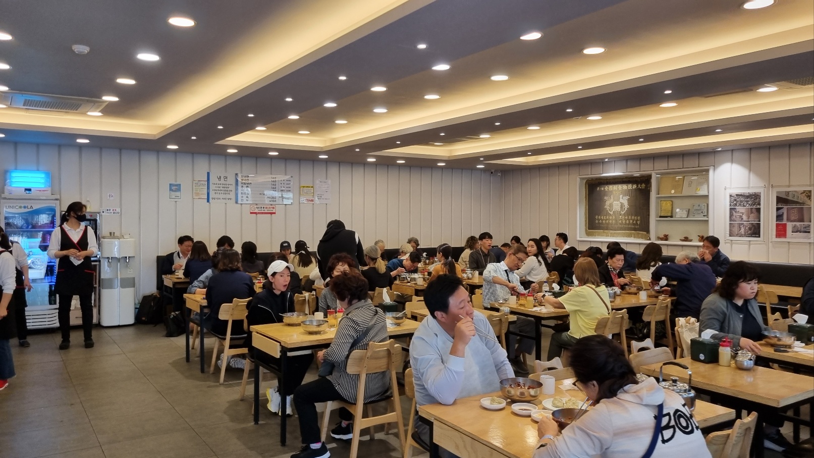 오장동함흥냉면-내관1