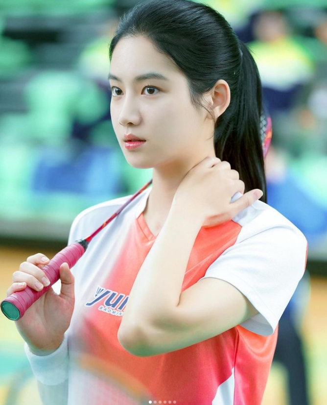 박주현