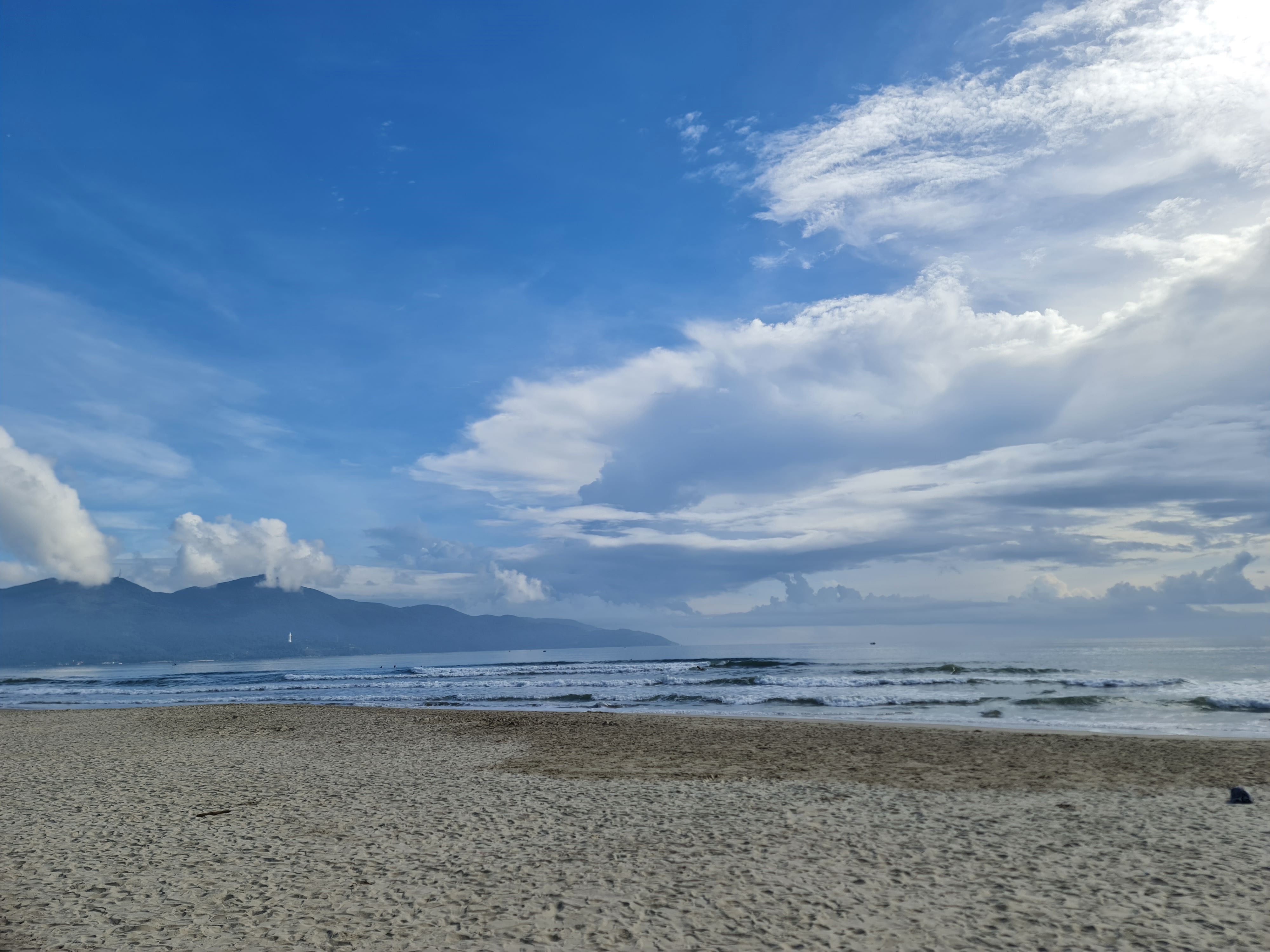 다낭 미케미치 바닷가 사진