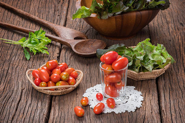 스테비아 방울토마토 효능과 부작용, 일반토마토랑 뭐가 다른 건지 차이점을 알아봤습니다. 그리고 방울토마토를 먹고 구토 증상이 있었는데 어떤 부작용이길래 구토까지 발생하는지 참고하시기 바랍니다.