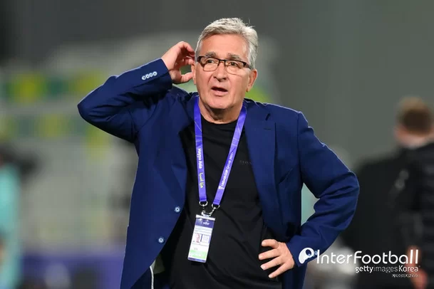 중국 축구 감독 브란코 이반코비치1