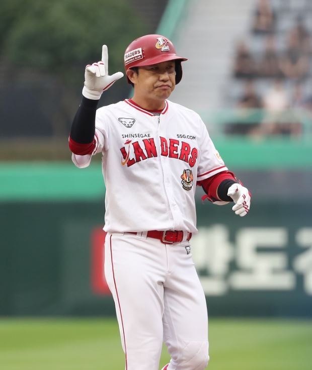 원클럽맨 김강민 이적 확정